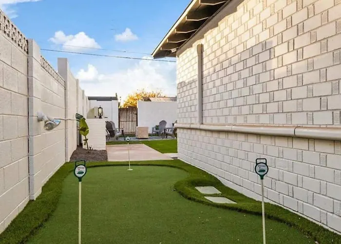 Ferienhaus Old Town Pool Guest Casita Putting Green