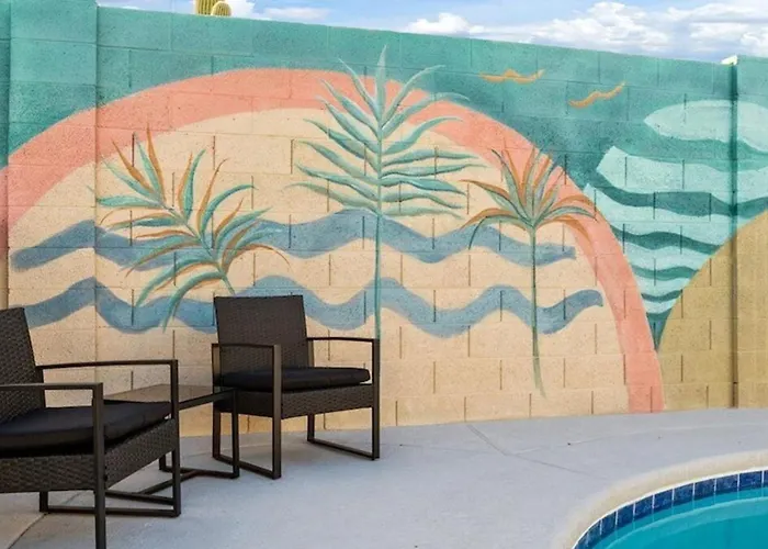 Dom wakacyjny Old Town Pool Guest Casita Putting Green